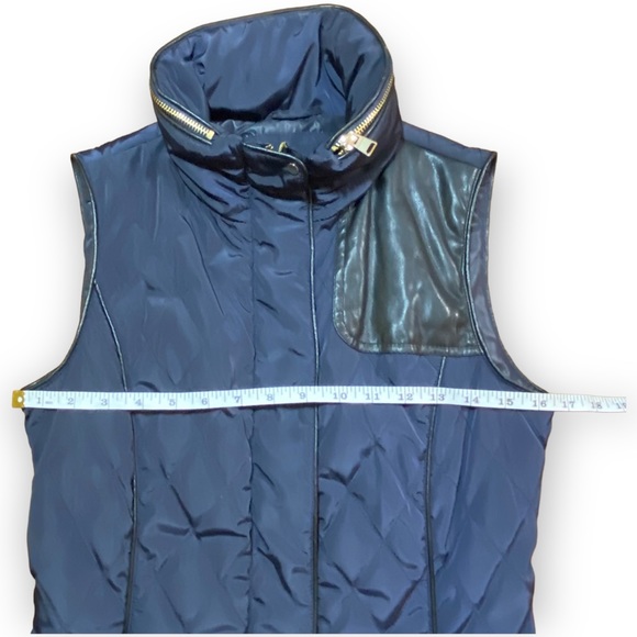 2for$35 NWOT ZARA Blue Puffer Vest with Hood Size Medium - Picture 5 of 16